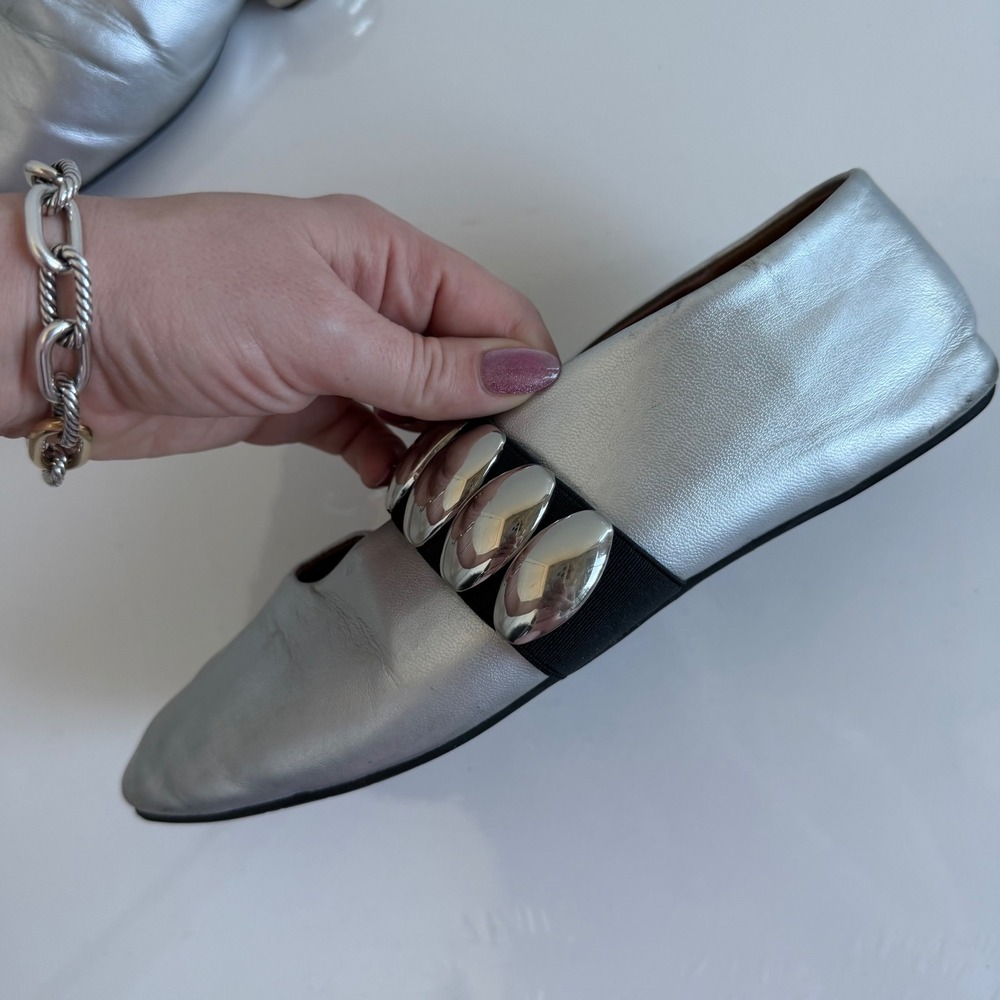 Alaïa Silver Leather Flats with Silver Bead Strap - Picture 12 of 15